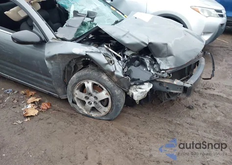 2004 Mitsubishi Eclipse Gs z USA, uszkodzony, nr VIN 4A3AC44G74E070322